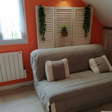 D'hotes Les Jonquilles Bed and Breakfast Froberville